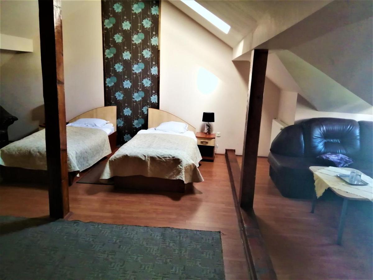 Hotel Dolce Far Niente Brasov Ngoại thất bức ảnh