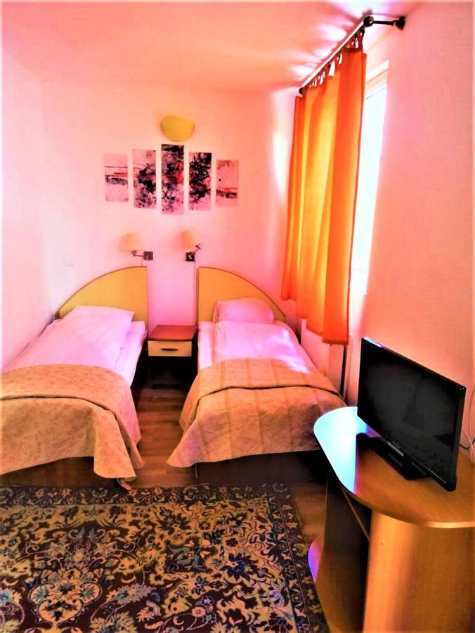 Hotel Dolce Far Niente Brasov Ngoại thất bức ảnh