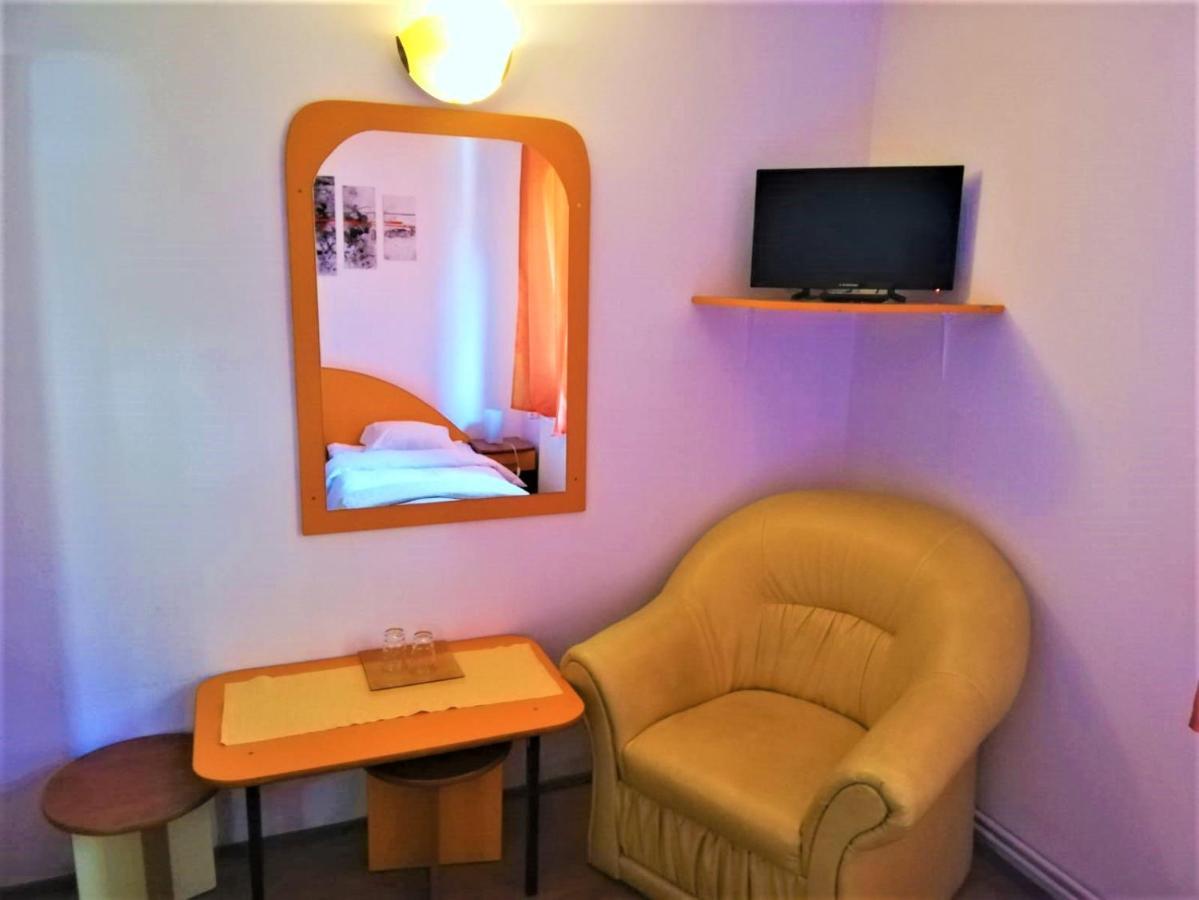 Hotel Dolce Far Niente Brasov Ngoại thất bức ảnh