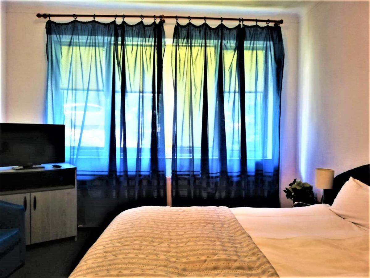 Hotel Dolce Far Niente Brasov Ngoại thất bức ảnh