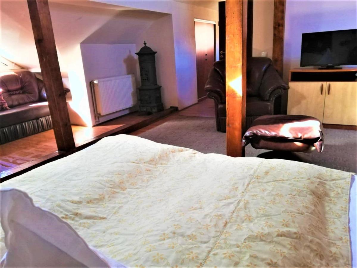 Hotel Dolce Far Niente Brasov Ngoại thất bức ảnh
